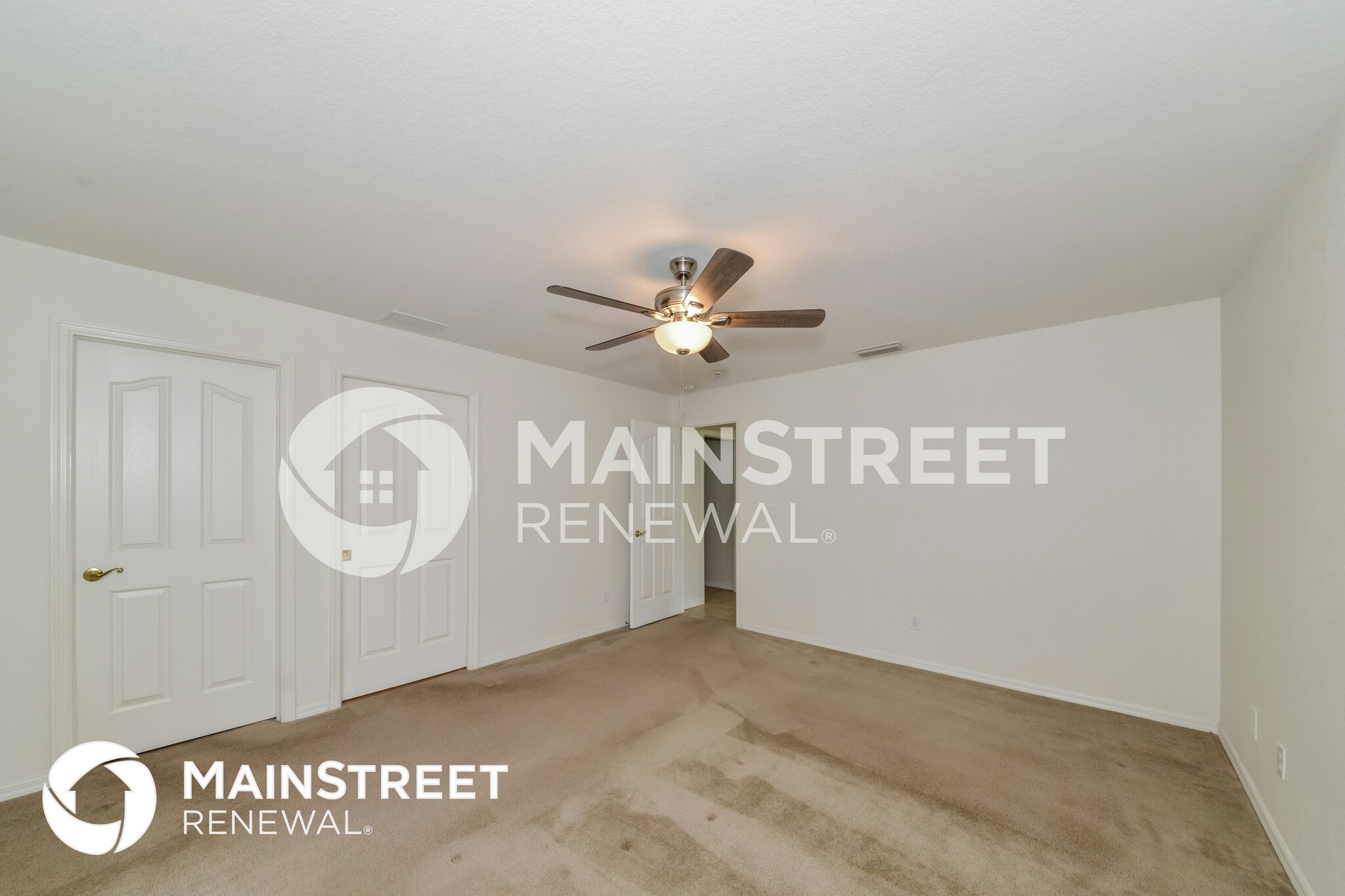 Building Photo - 3259 Toluca Terrace