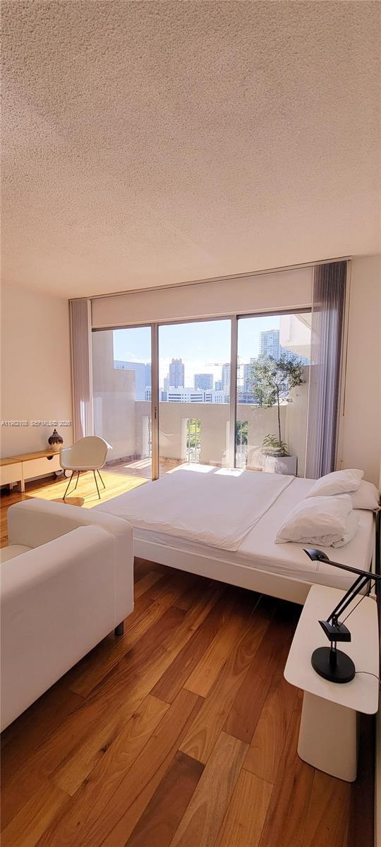 Building Photo - 800 West Ave