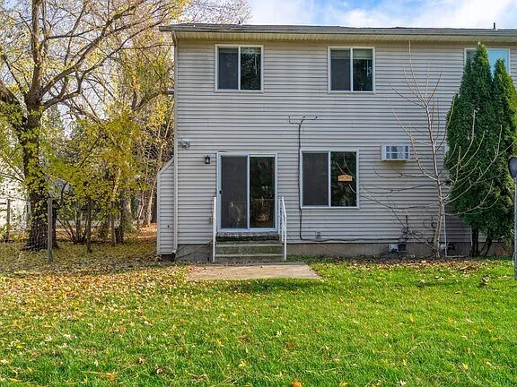 Building Photo - 1803 N Spokane St
