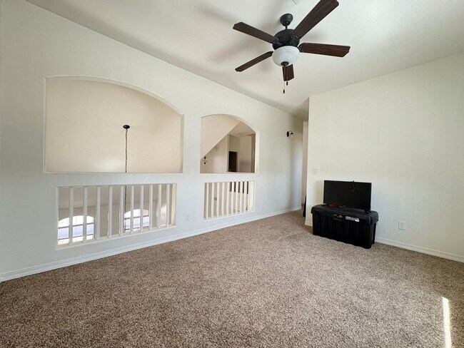 Building Photo - 12220 Branell Ln