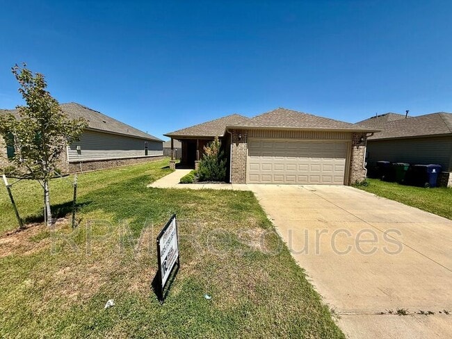 Primary Photo - 1820 Hayes Ln