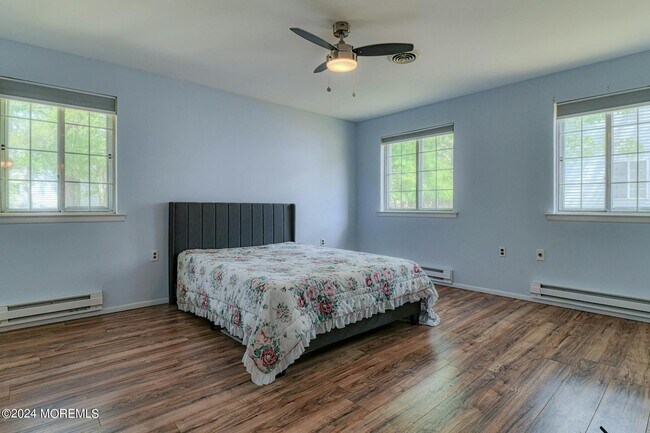 Building Photo - 35 Auburn St