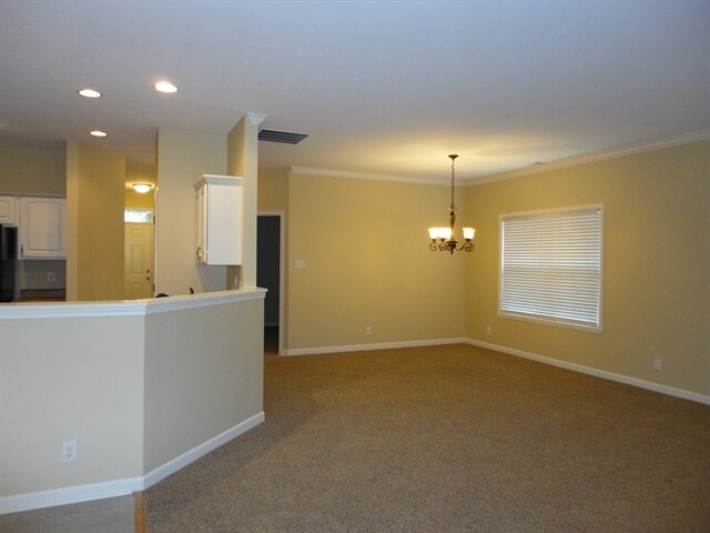 Building Photo - 8426 Stark Dr