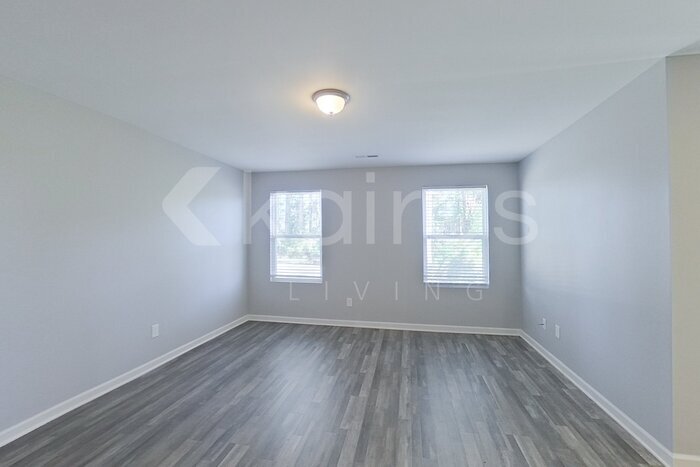 Building Photo - 105 Spencer Dr