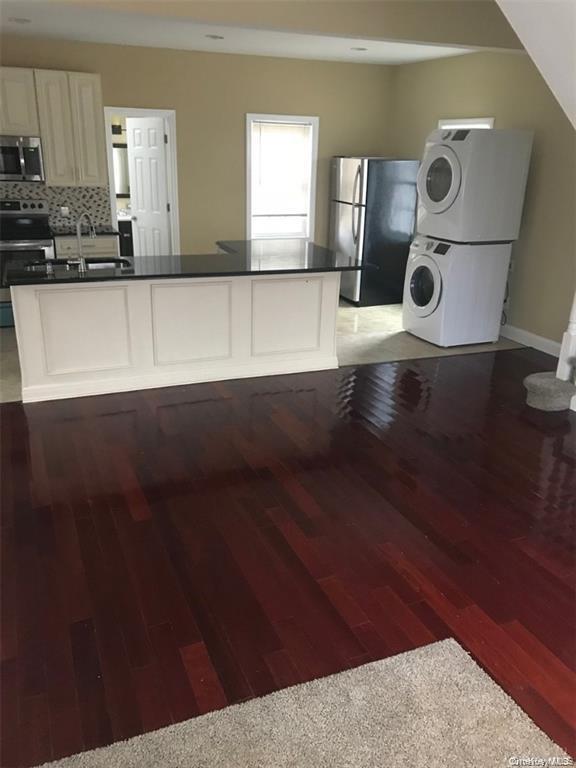 Building Photo - 175 Richmond Blvd