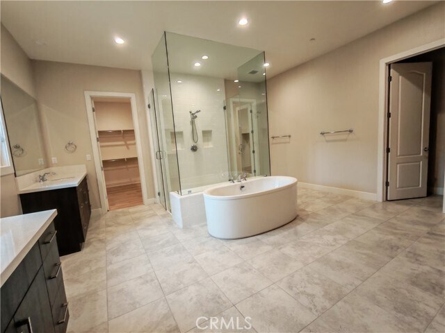 Building Photo - 55 Thrasher