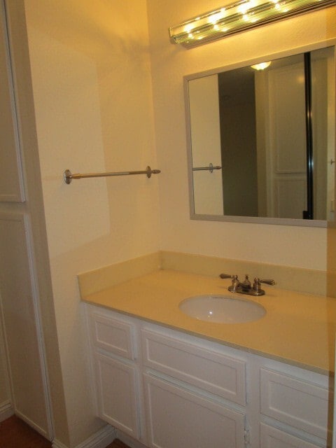 Building Photo - 2 Bedroom Condo in Mira Mesa