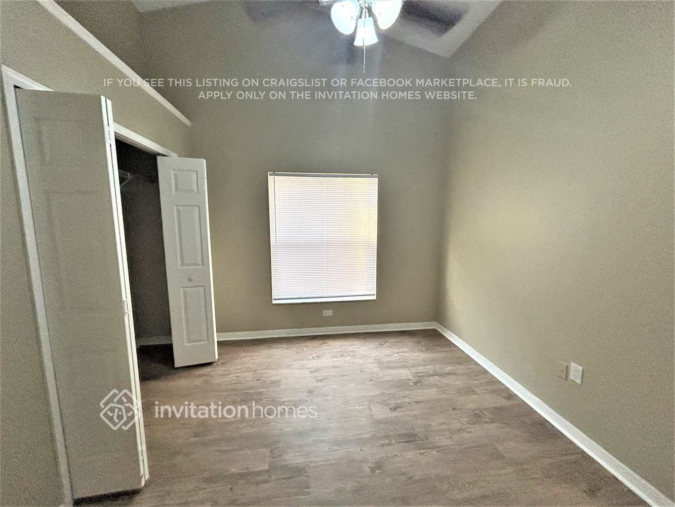 Building Photo - 2502 Clareside Dr