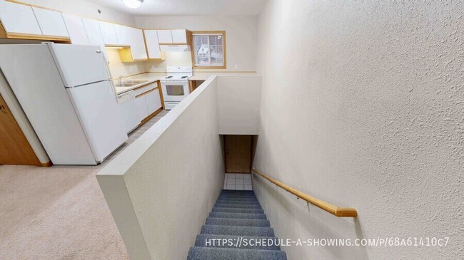 Building Photo - 515 Ontario Ave