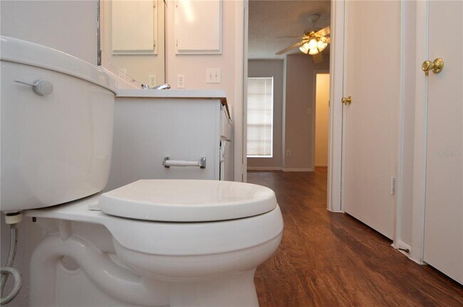 Building Photo - 8625 Mallard Reserve Dr