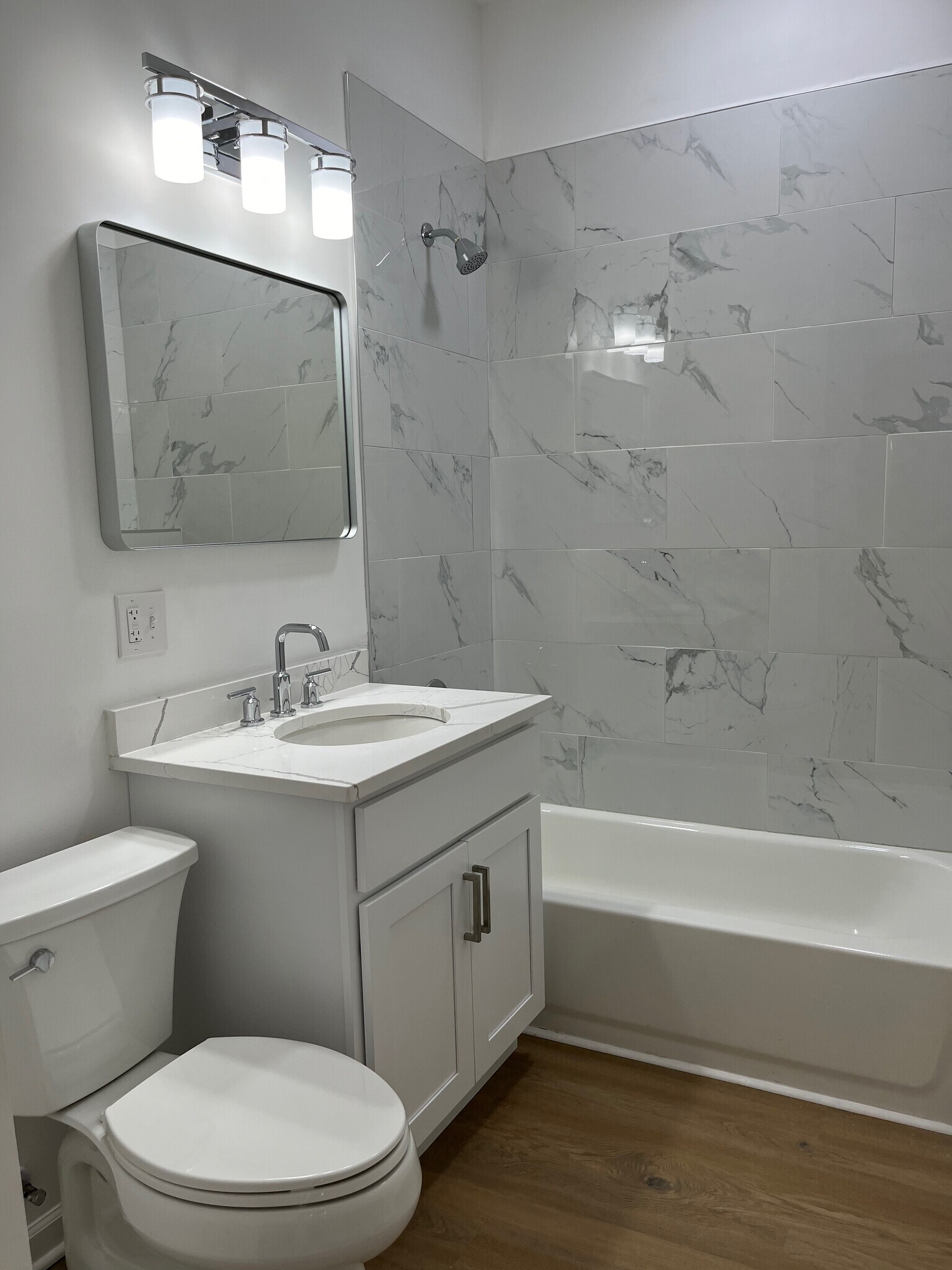 Building Photo - 3800 N Whipple St