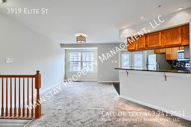 Building Photo - 3919 Elite St