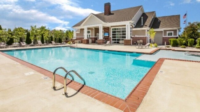 Building Photo - 1809 Meeting St