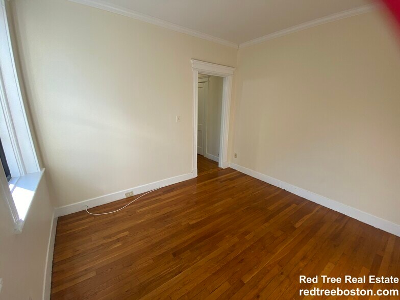 Building Photo - 1160 Commonwealth Ave