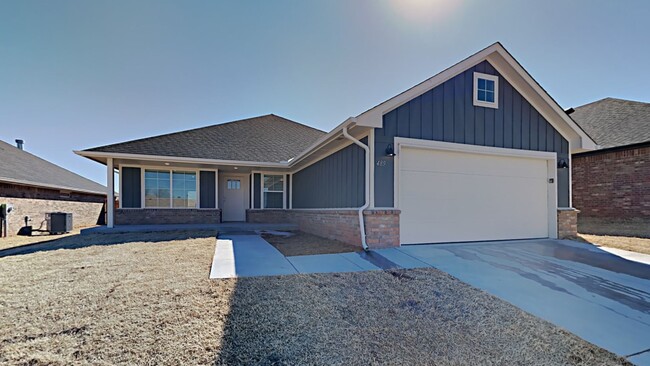 Primary Photo - Brand New 4 Bed 2 Bath Home in Shawnee