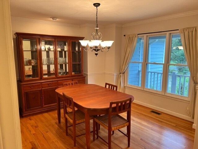 Building Photo - 104 Cricket Ground