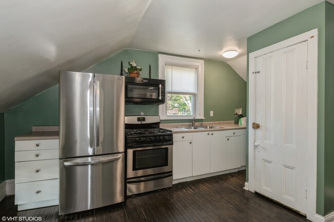 Building Photo - 1002 N 5th Ave