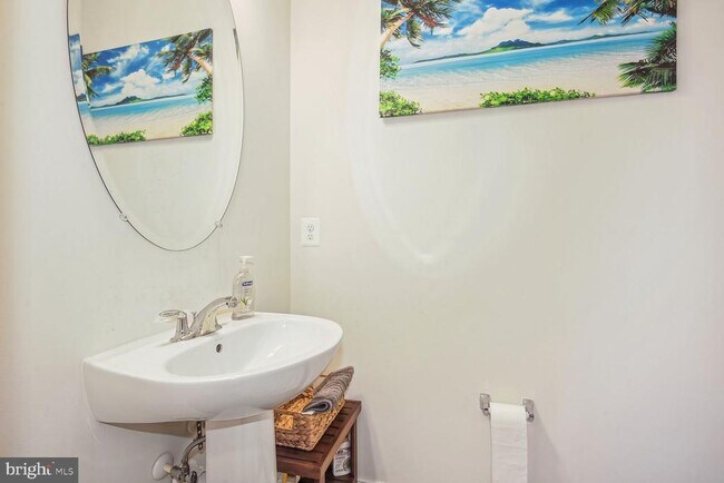 Building Photo - 25495 Woodbine Farm Dr