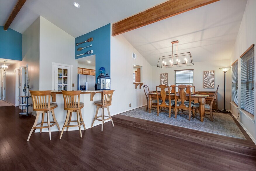 Building Photo - 3404 Parliament Cove