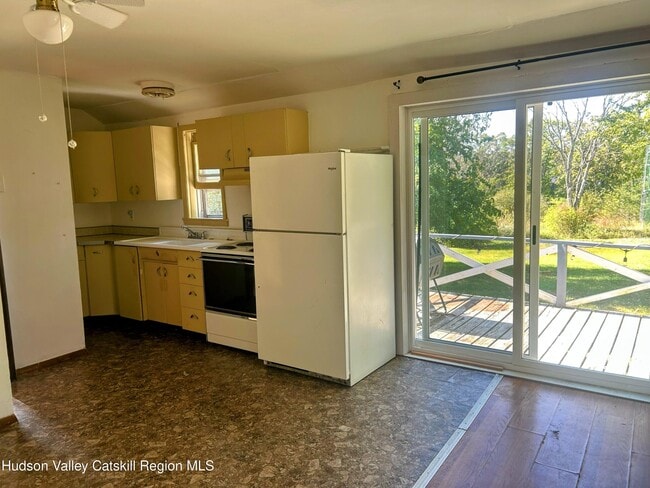 Building Photo - 1227 US-9