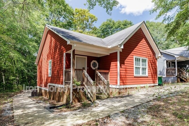 Building Photo - 205 Third Street