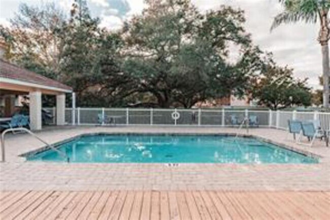 Building Photo - 3133 Bayshore Oaks Dr