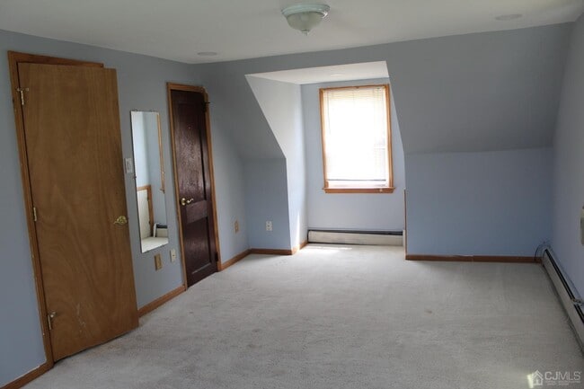 Building Photo - 185 Ridgeley Ave