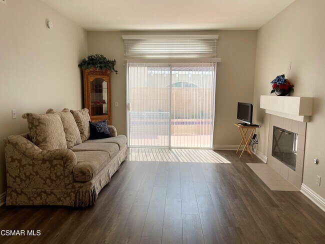 Building Photo - 4149 Flowerview Ct