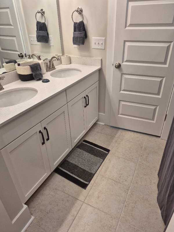 Building Photo - 386 Bumble Cir