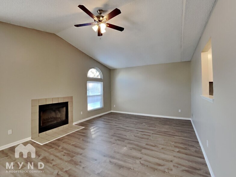 Building Photo - 3564 Haywood Ct