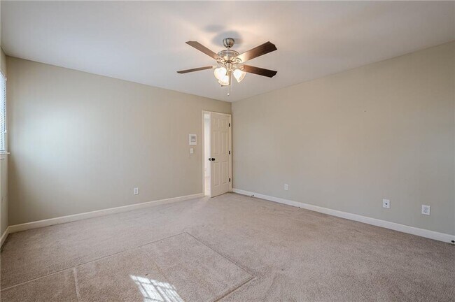 Building Photo - 34 Johnston Row NW