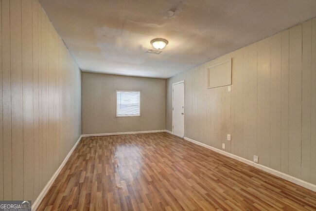 Building Photo - 2389 Old Rex Morrow Rd