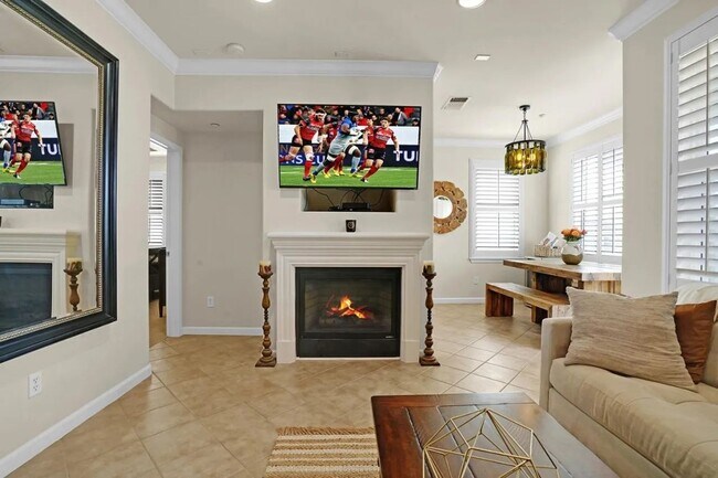 Building Photo - Wonderful Dublin Condo