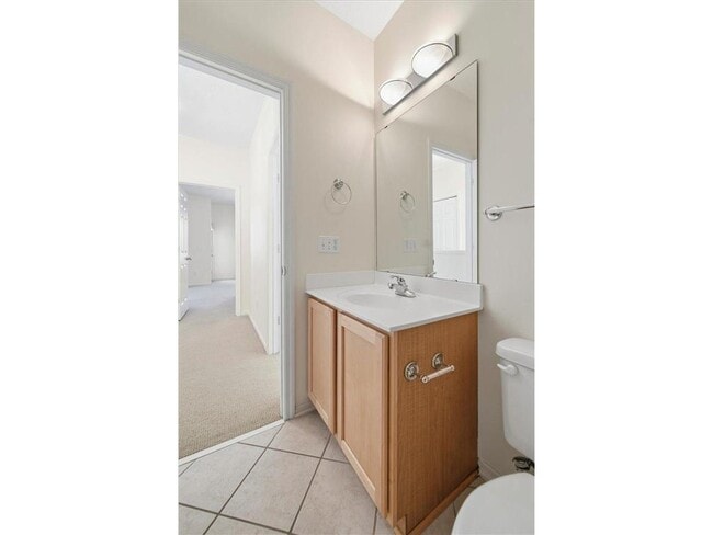 Building Photo - 325 W River Pkwy