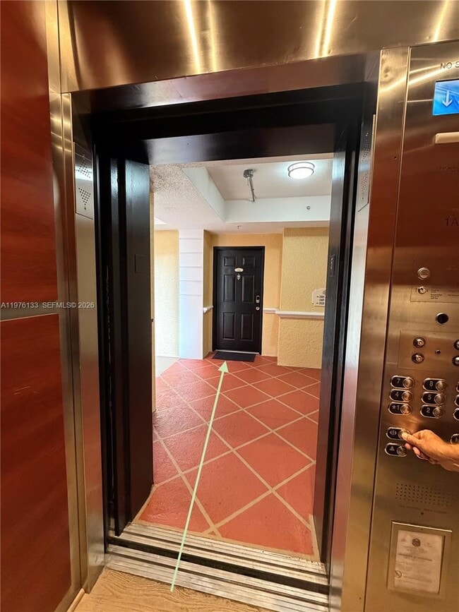 Building Photo - 17100 N Bay Rd