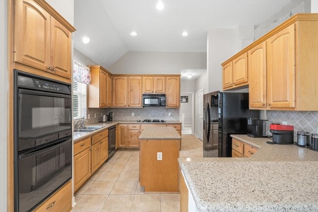 Building Photo - 12538 Country Arbor Ln