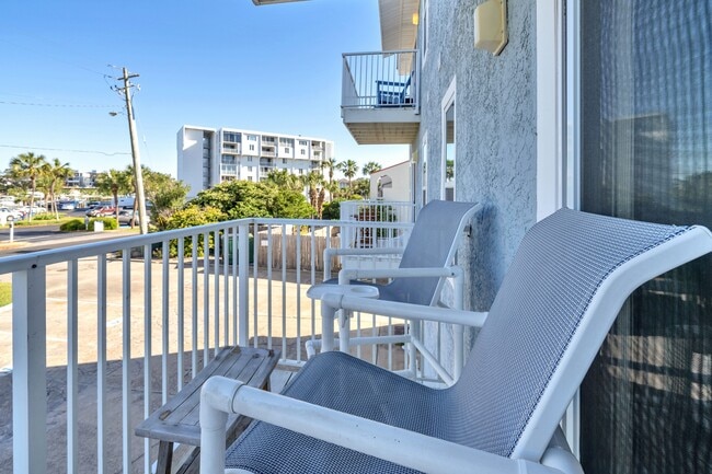 Building Photo - 22 Moreno Point Rd