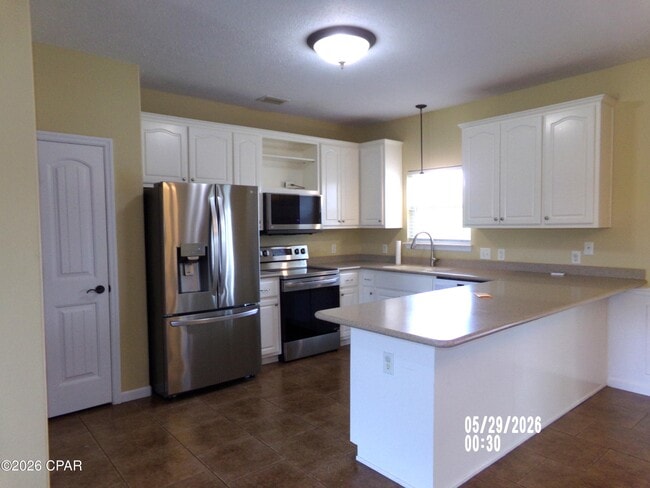 Building Photo - 4903 McCall Ln