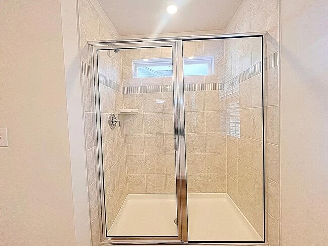 Building Photo - 211 Stellate Pl