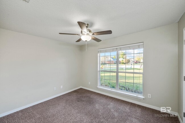 Building Photo - 16955 Heartland Cir