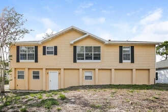 Building Photo - 2216 Leda Ave S