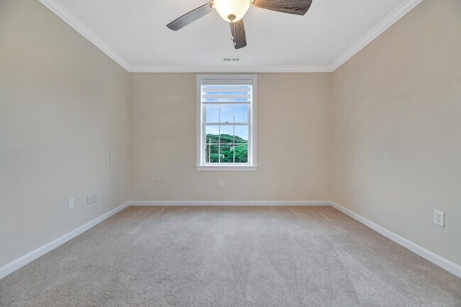 Primary Photo - 11 46th St SE