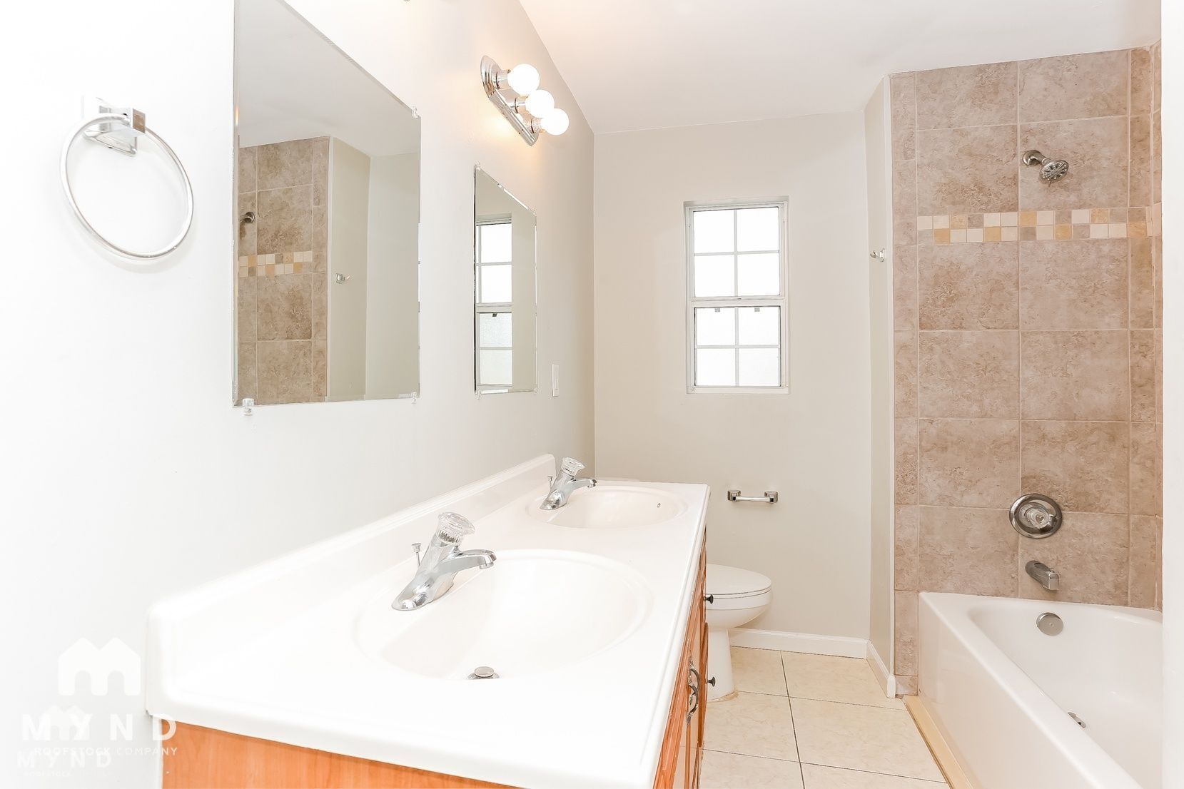 Building Photo - 6824 Gaillardia Rd S