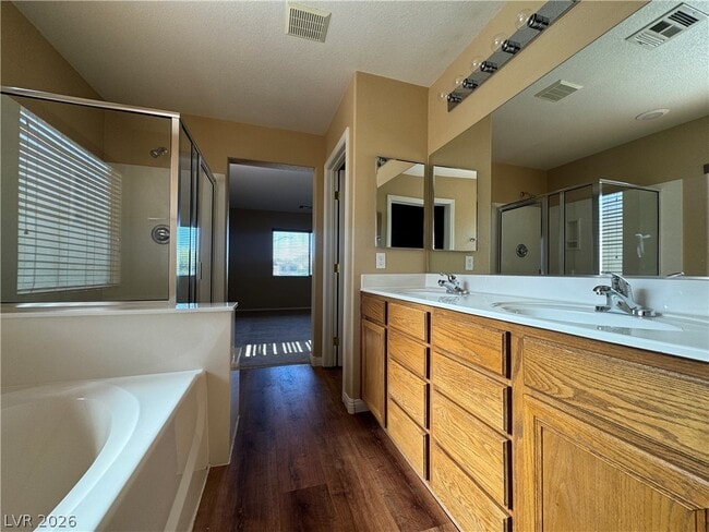 Building Photo - 9053 Wine Cellar Ave