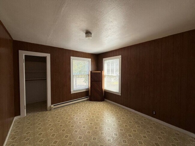 Building Photo - 675-685 Elrod Ave