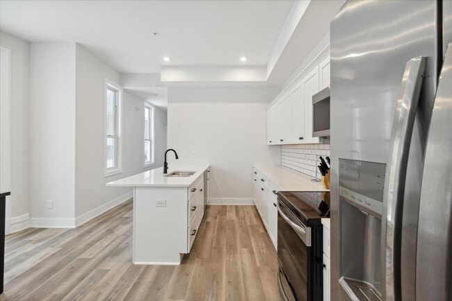 Building Photo - 1164 Terrace St