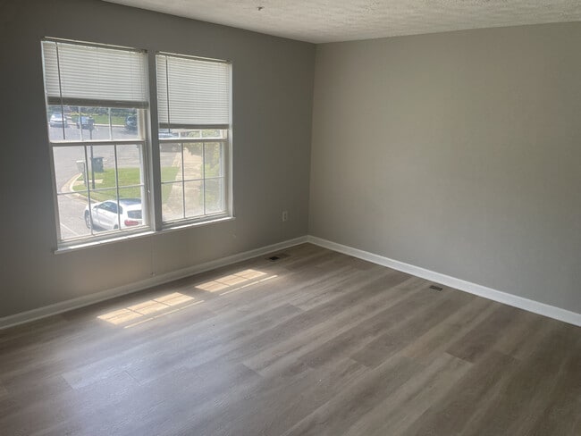 Building Photo - 8505 Paragon Ct