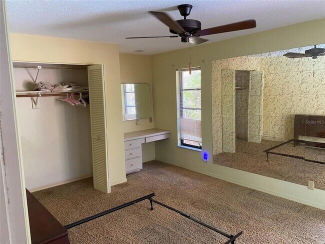 Building Photo - 9191 Gewant Blvd