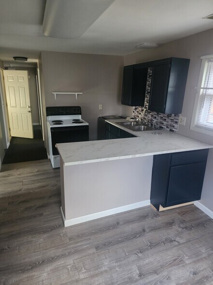 Building Photo - 3 Chatham St