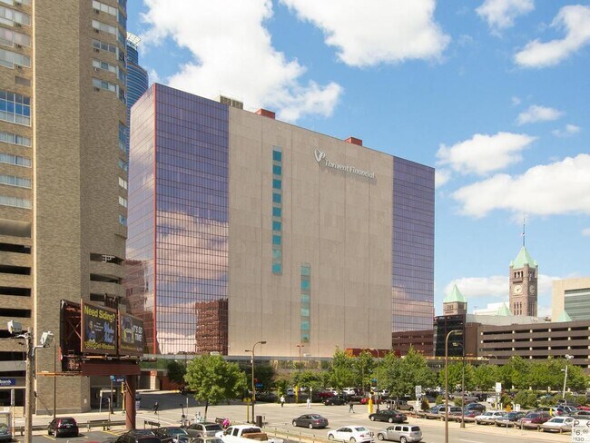 Building Photo - 521 S 7th St